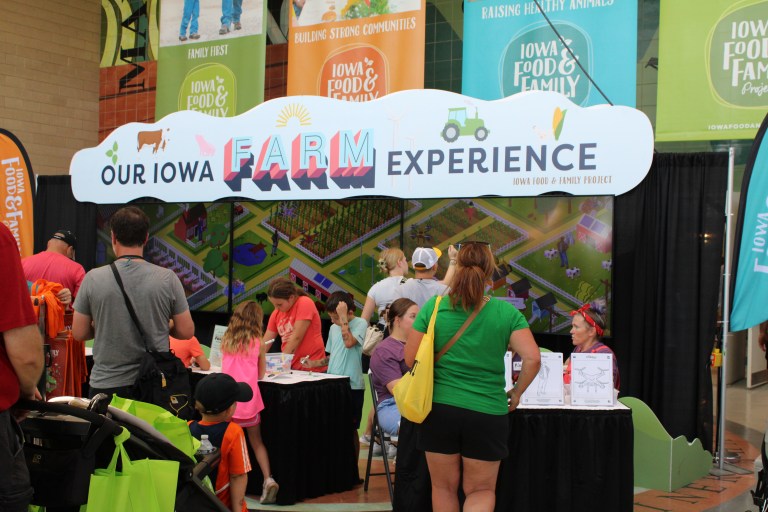 Iowa Food and Family VAEZR project at the Iowa State Fair